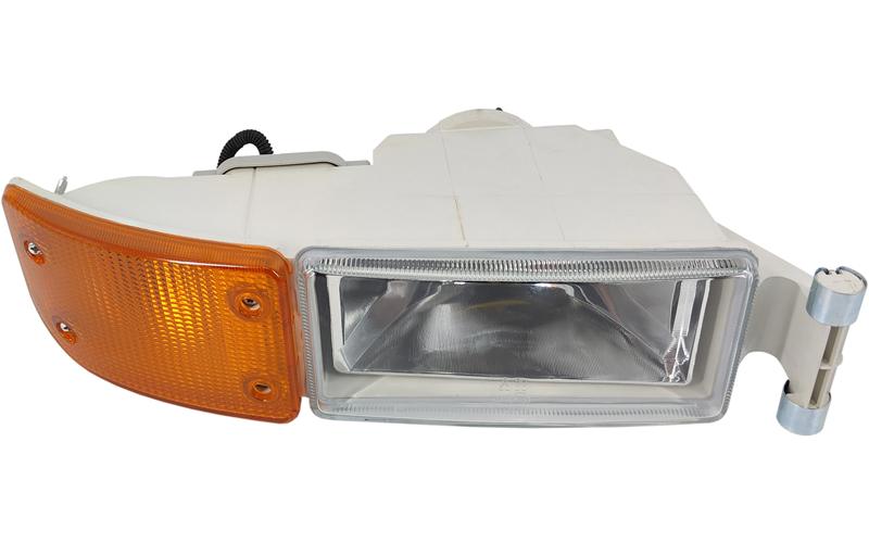 FOG LAMP WITH YELLOW CORNER LAMP RH